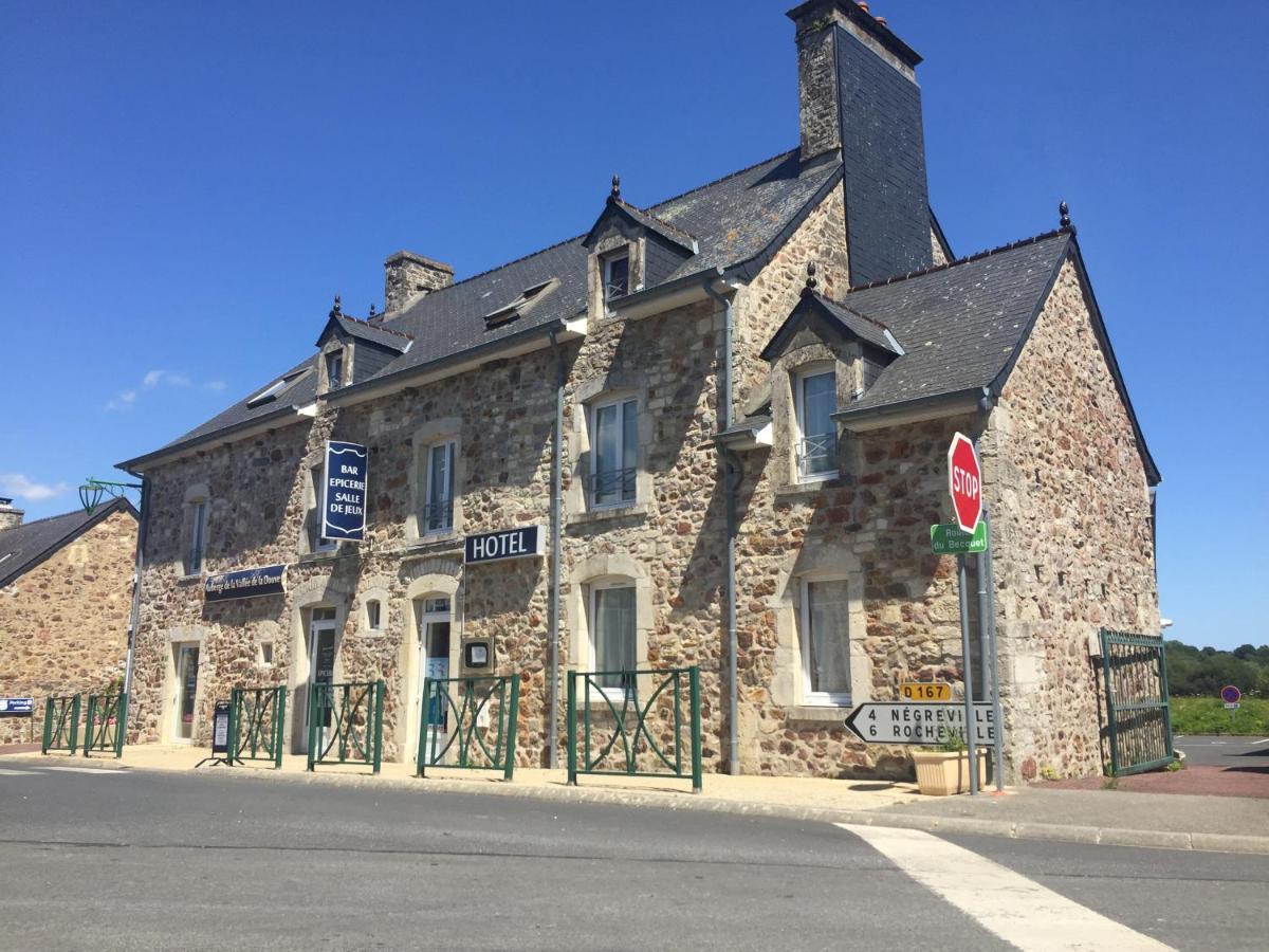 Auberge Vallee De La Douve L'Etang-Bertrand Εξωτερικό φωτογραφία